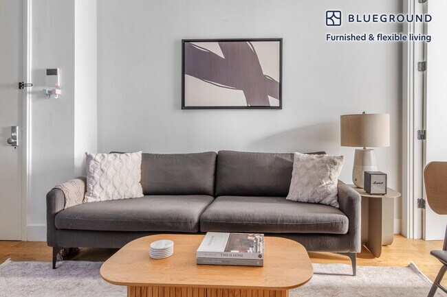 1290 1st Ave unit FL2-ID1499, New York, NY 10021 - photo 2