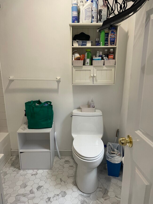 1 Wiget St unit 3, Boston, MA 02113 - photo 5