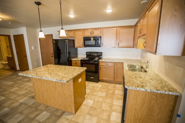 Meadowland Villas, Sheboygan, WI 53081 - photo 7