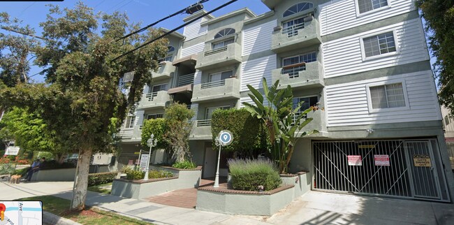 4184 Arch Dr unit 102, Los Angeles, CA 91604 - photo 2