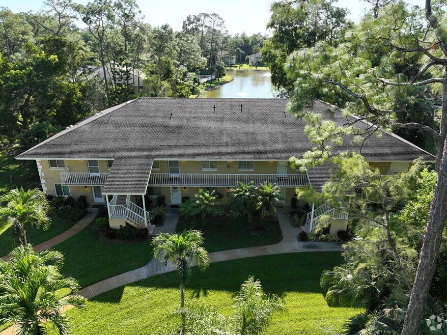 5622 Woodmere Lake Cir unit B102, Naples, FL 34112 - photo 2