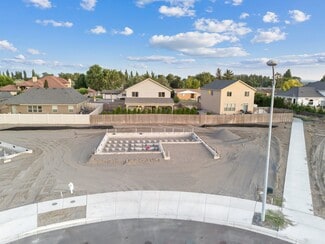 702 N Thrush Ct, Moses Lake, WA 98837