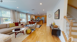 401 Paine Ct, Chestnut Hill, MA 02467