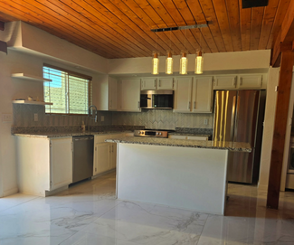 5804 W Gelding Dr, Glendale, AZ 85306