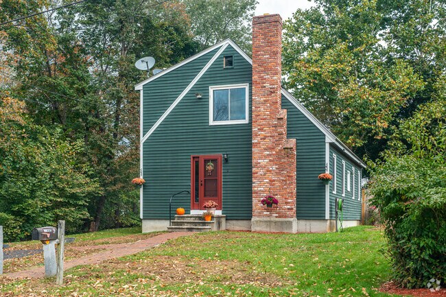 Cozy single family homes are common in Uxbridge.
