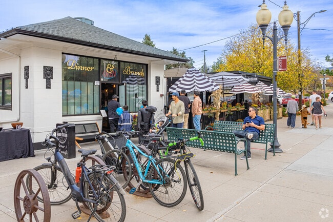 Belleview-Cornerstone Park residents can walk or ride their bikes to downtown Littleton.