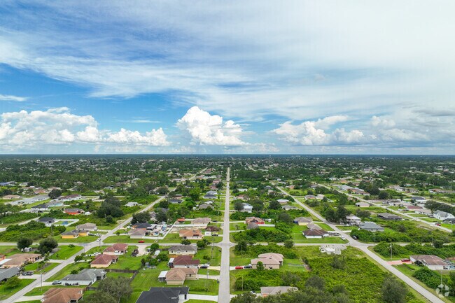 Downtown Fort Myers is located just 15 miles away from the Sunshine neighborhood.