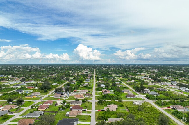 Aerial view of the green and spacious Sunshine neighborhood.