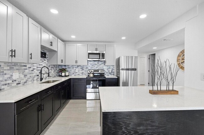 1780 Lake St unit ID1094232P, Oviedo, FL 32765 - photo 6