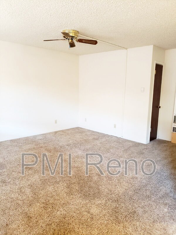 755 Moran St unit 5, Reno, NV 89502 - photo 2
