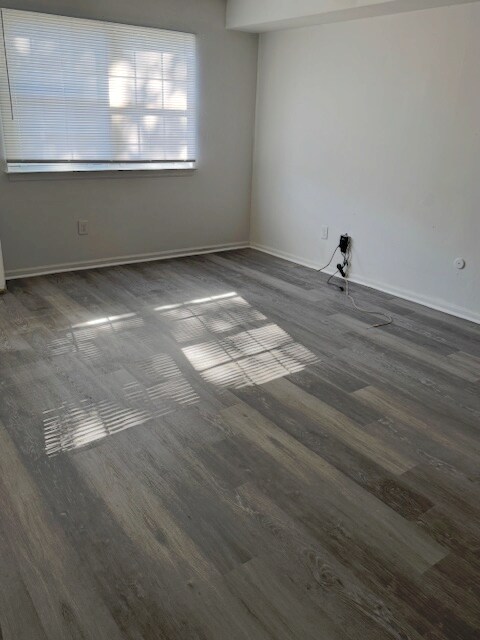 727 Bartram Ave unit 727 Bartram, Collingdale, PA 19023 - photo 4