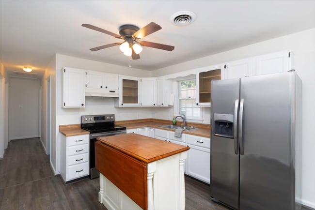 129a Manor Ave N, Chestertown, MD 21620 - photo 4