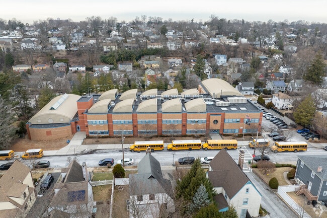 Paideia School 15