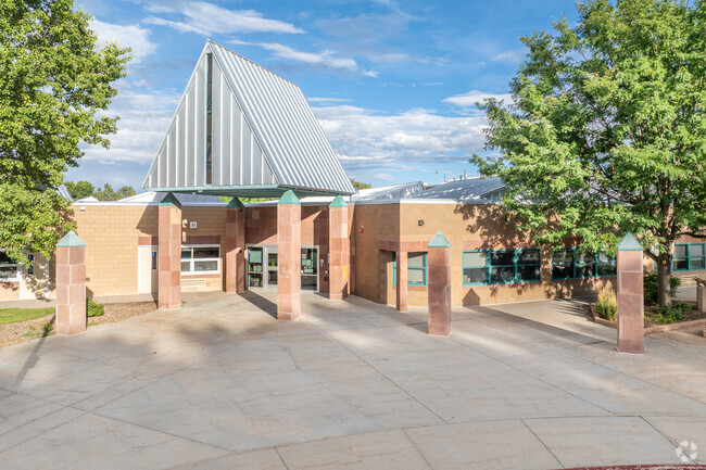 Laurel Elementary School serves PK - 5th grade.