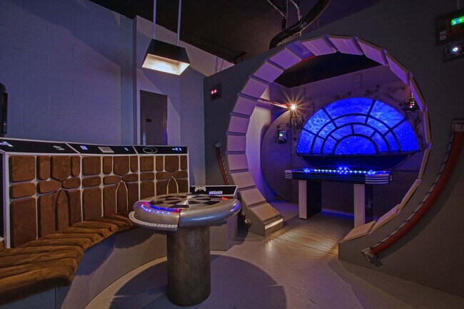 4831 Kings Castle Cir unit ID1280908P, Kissimmee, FL 34746 - photo 2