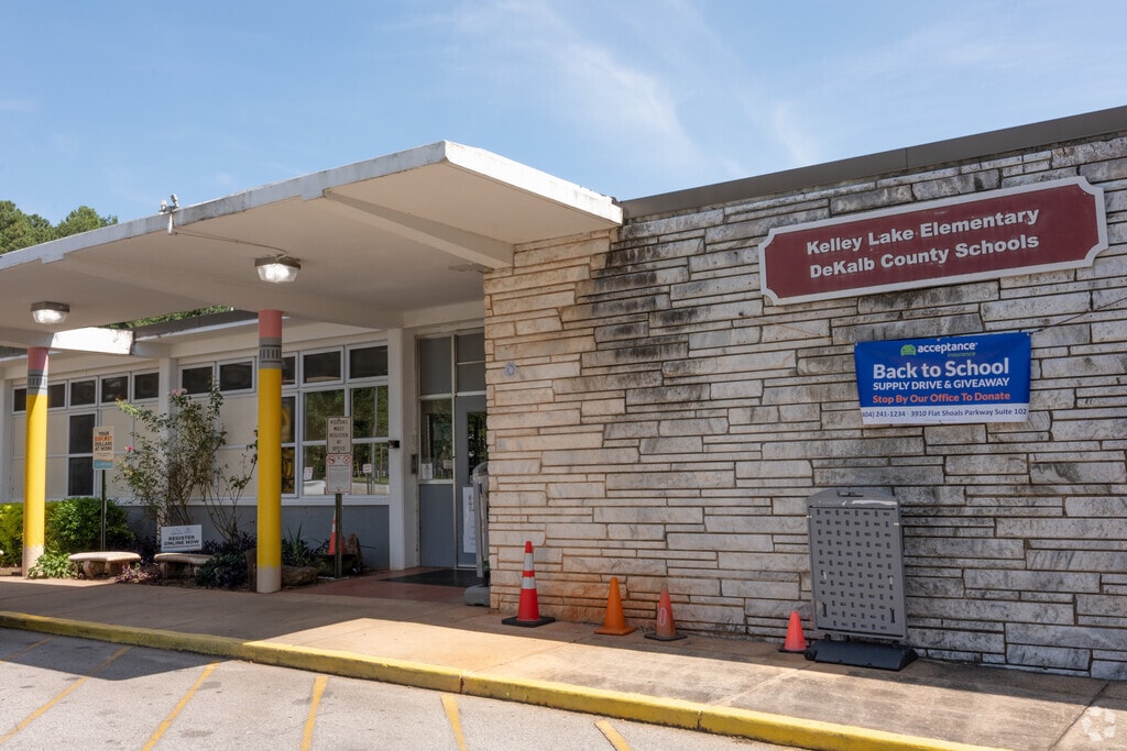 Main entrance to Kelley Lake Elementary School in Candler-McAfee, Decatur GA