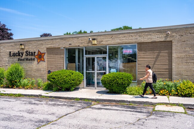 The Lucky Star Food Market is a true Lakeview neighborhood attraction.