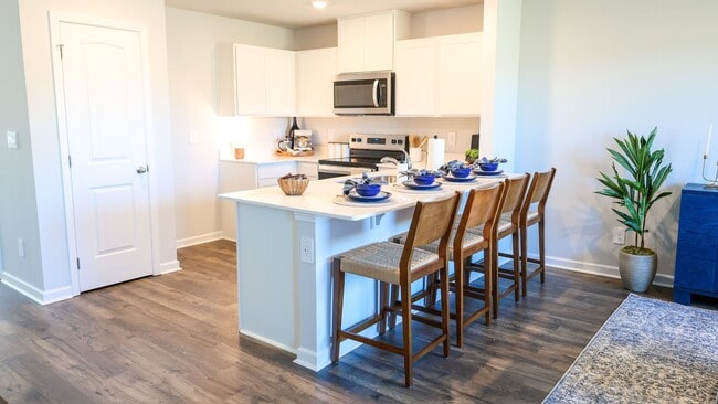 930 Liverpool Way, Baxter, TN 38544 - photo 6