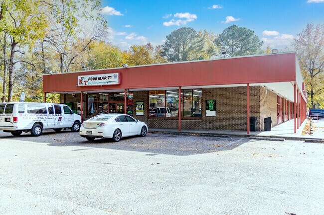 Stop in for the essentials at K & T Food Market in Tanners Creek.