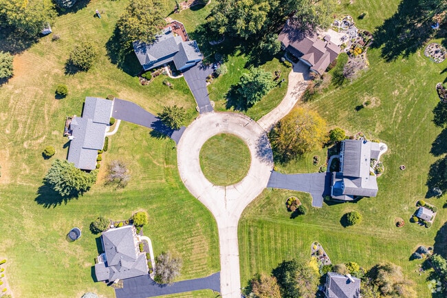 Many homes are situated on cul-de-sacs in St. Charles' Cranston Meadows Park neighborhood.