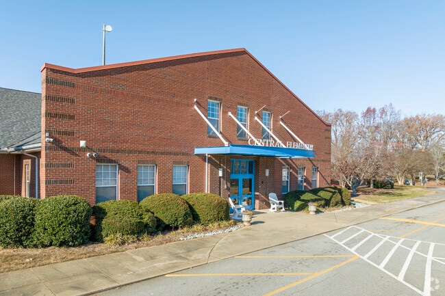 Central Elementary School main entrance.