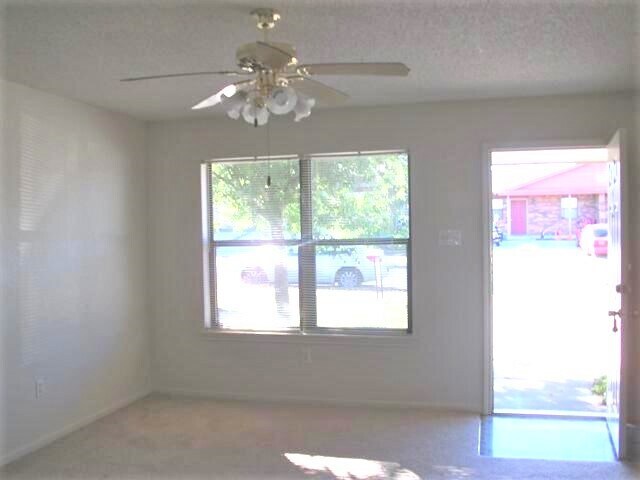 306 Horseshoe Dr unit A, Copperas Cove, TX 76522 - photo 3