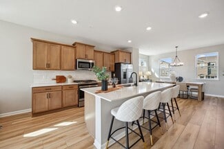 1531 Traverse Ln, West Saint Paul, MN 55118