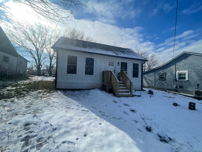 216 E 16th St, Columbia, TN 38401 - photo 1