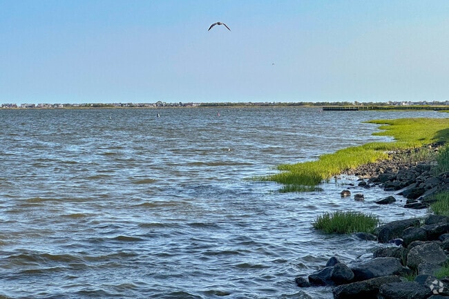 Some of the homes in Hewlett Bay Park, NY are waterfront.