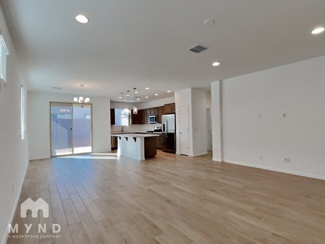 9967 W Whitton Ave, Avondale, AZ 85392 - photo 3