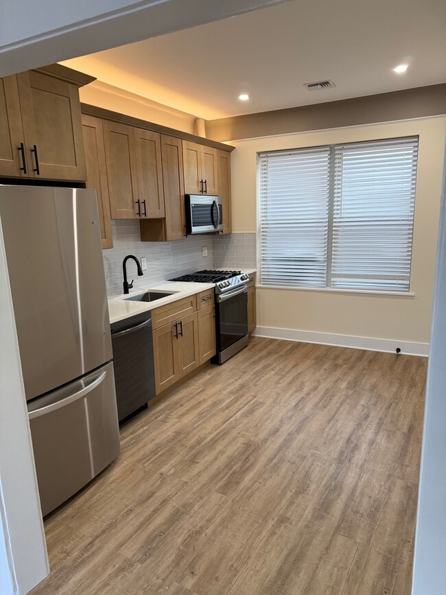 78 Jefferson St unit 2, Newark, NJ 07105 - photo 3