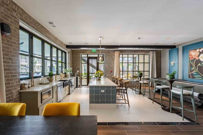 The Felicity on Perry, Savannah, GA 31401 - photo 3