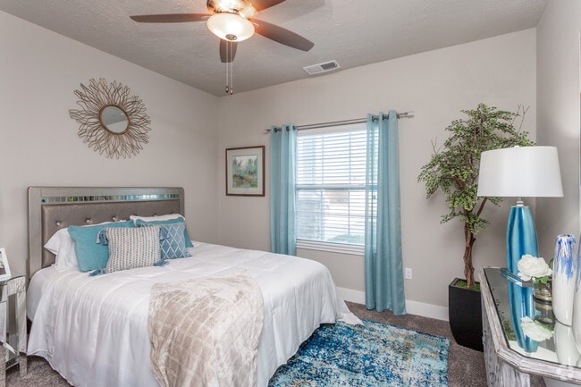 1BR, 1BA - A2/732 SF - Bedroom
