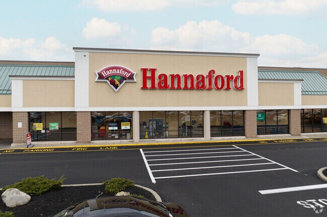 Hannaford's serves the grocery needs of residents in Wilton.