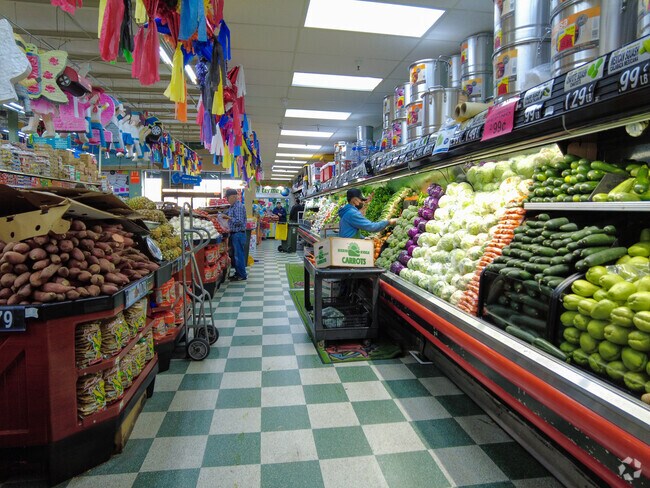 Pick the best groceries at La Princesa Market.