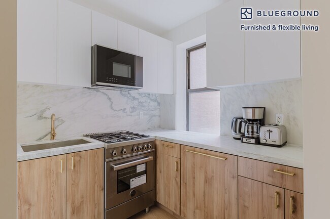 231 E 76th St unit FL2-ID1530, New York, NY 10021 - photo 7