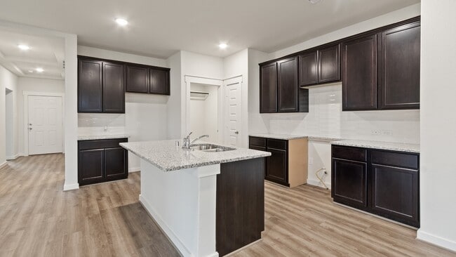 4736 Peony Green Dr, Katy, TX 77493 - photo 3