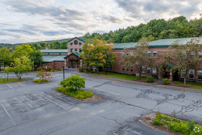 The Ottauquechee School is a public elementary school located in Quechee, Vermont.