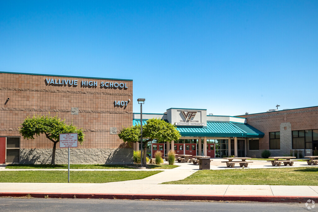 Vallivue High School, Rankings & Reviews