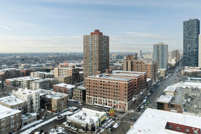 Margate Park is a urban core neighborhood with all the amenities one can expect in a big city.