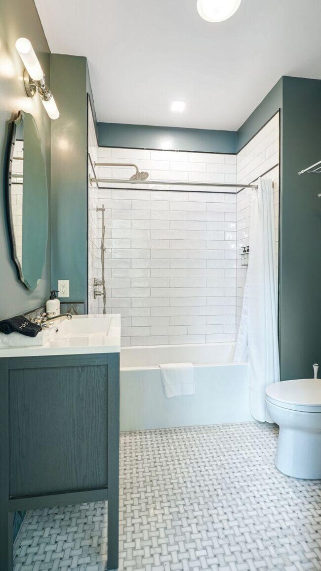 604 Baronne St unit ID1267110P, New Orleans, LA 70113 - photo 7