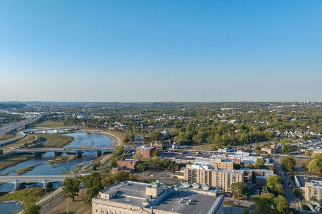 Grafton Hill's historic charm is just minutes from downtown Dayton and has easy access.