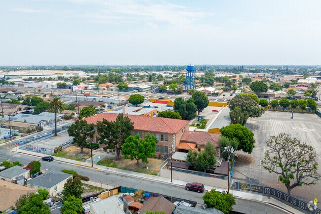 Ritter Elementary School is located in Los Angeles, CA.