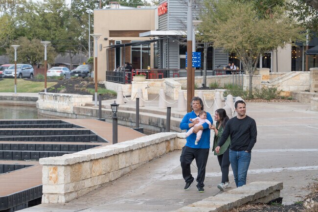 Stone Gate residents can find many nearby retail centers for family gatherings.