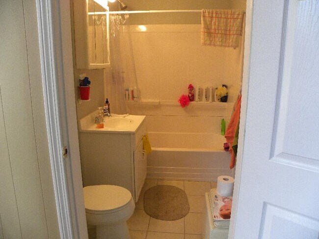 92 Endicott St unit 11, Boston, MA 02113 - photo 7