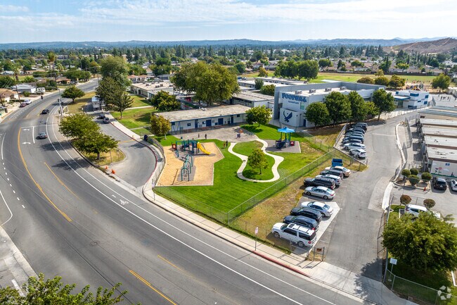 Foothill Elementary School presents an aerial view, showcasing its vibrant environment.