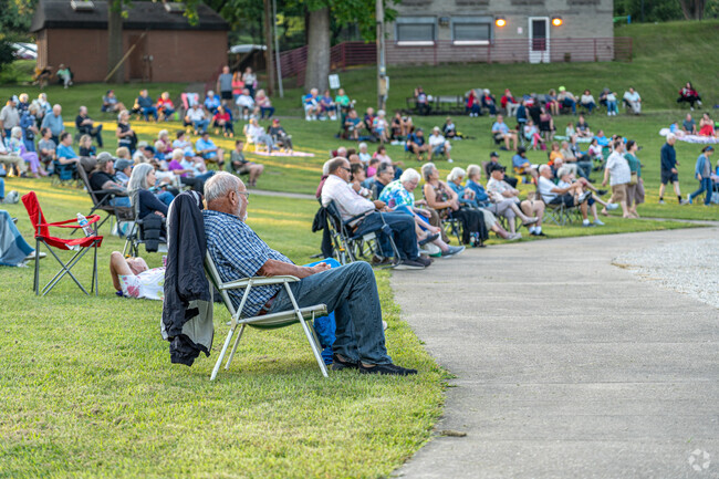 The Peoria Municipal Band Concert series is held every summer at Glen Oak Park.