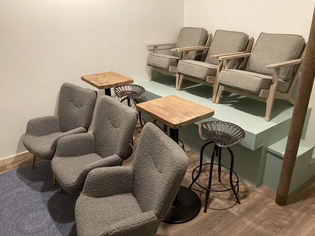 421 E Main St unit B, Stoughton, WI 53589 - photo 4