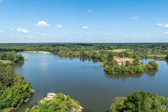 Bouie River runs near Glendale, enhancing the area's natural beauty.