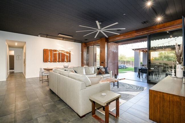 31500 N 49th Way unit ID1255443P, Cave Creek, AZ 85331 - photo 2